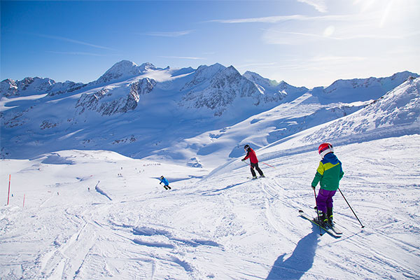 Skifahren im Schnalstal